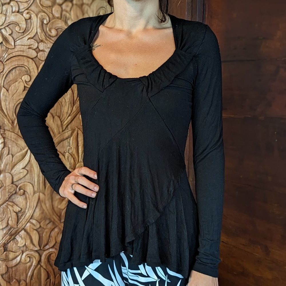 Long sleeve Black blouse – GREEN DRAGON